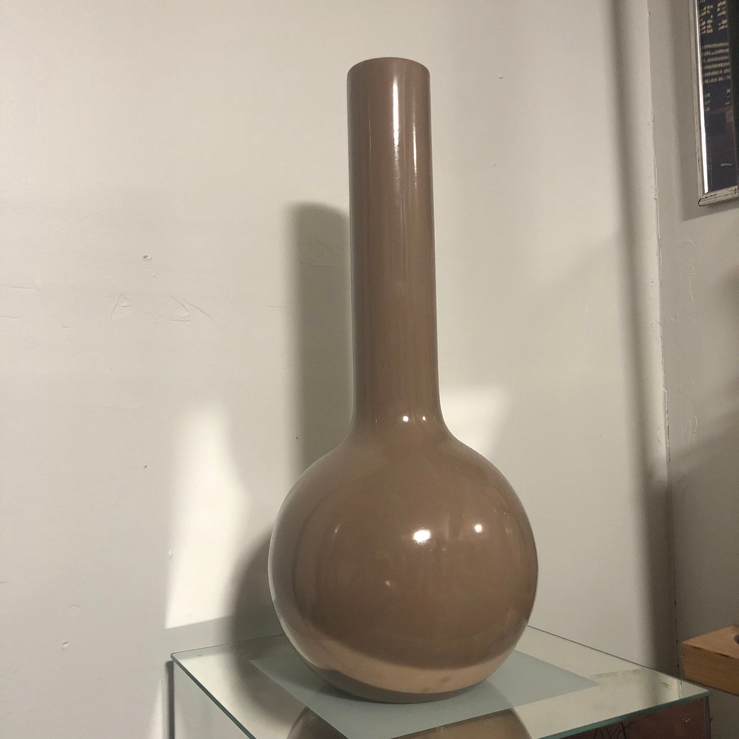 Royal Haegar taupe vase