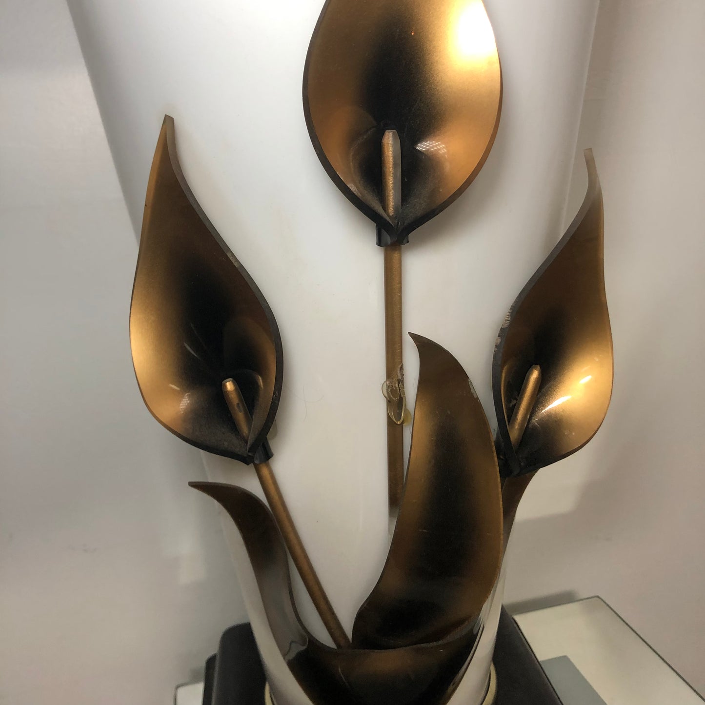 Tulip Lamp