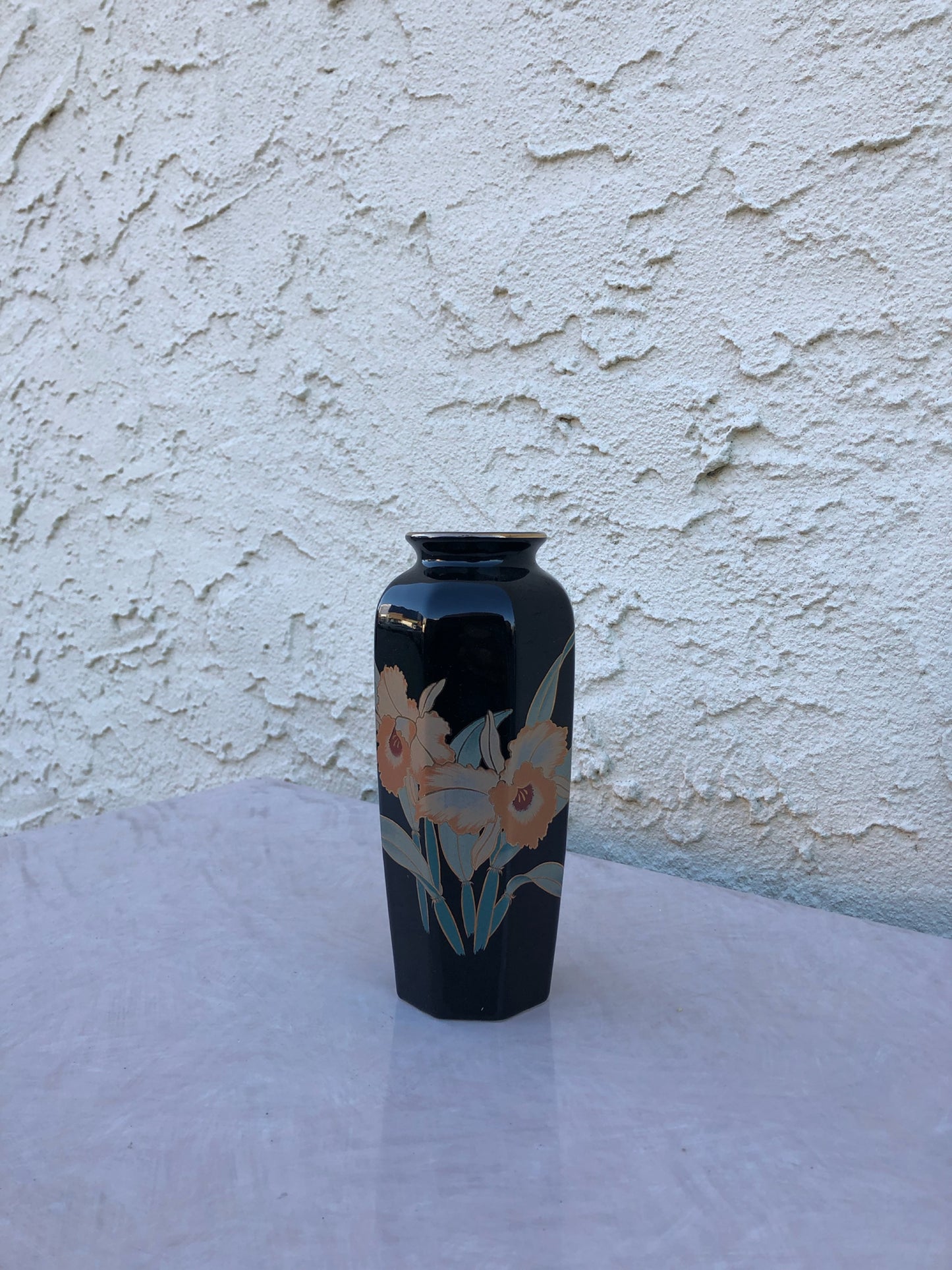 Shaddy Japan Vase