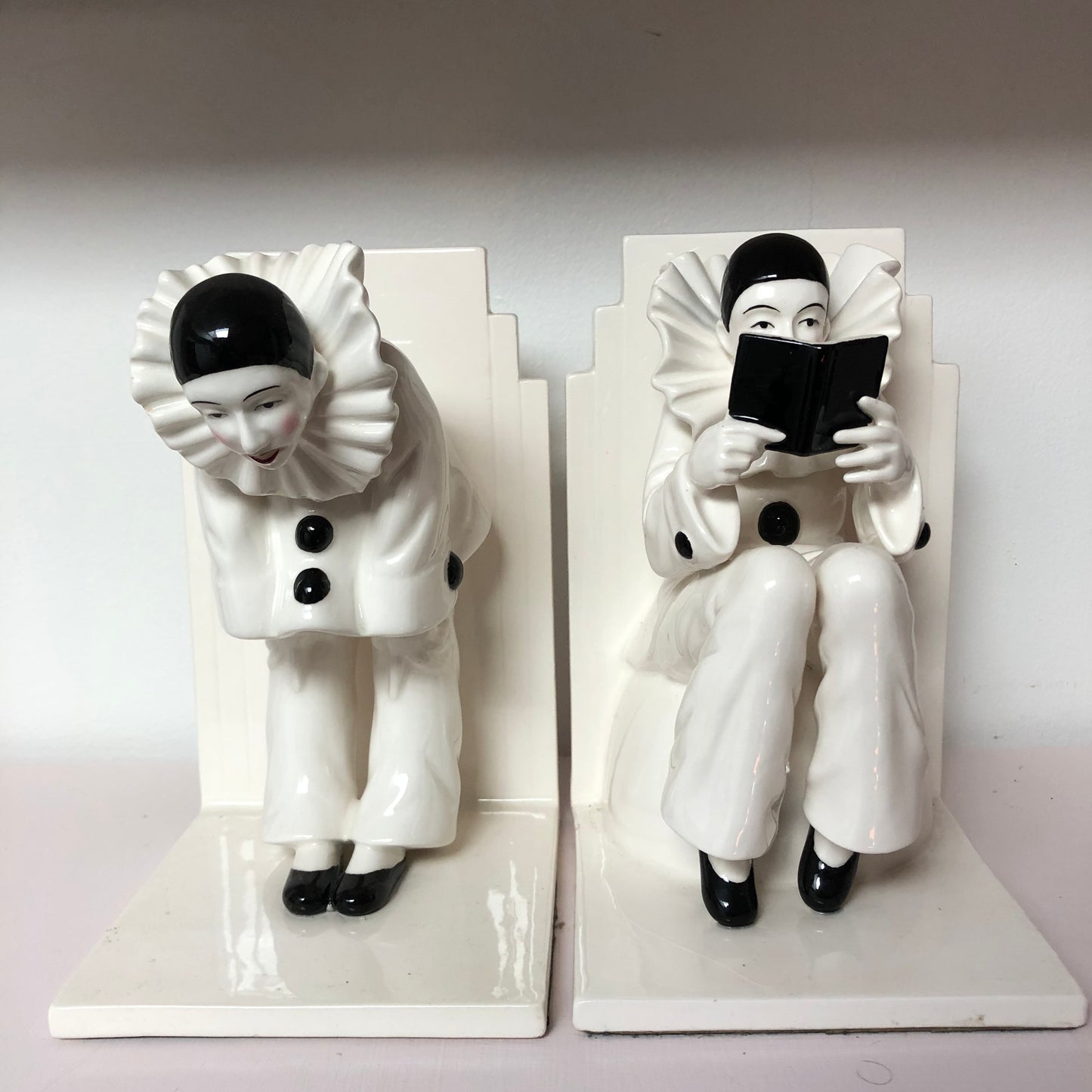 Taste Setter Sigma Pierrot Clown Bookends