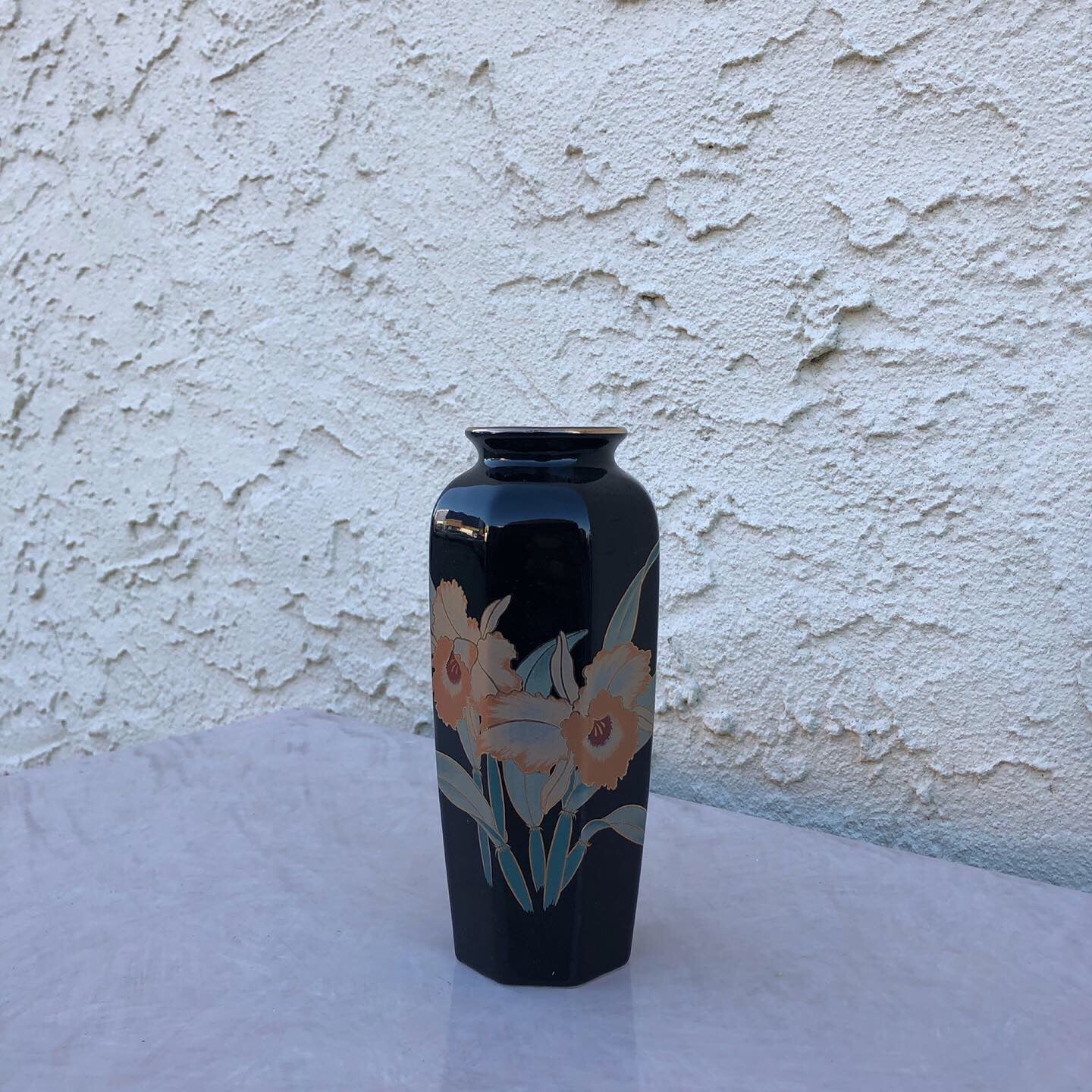 Shaddy Japan Vase